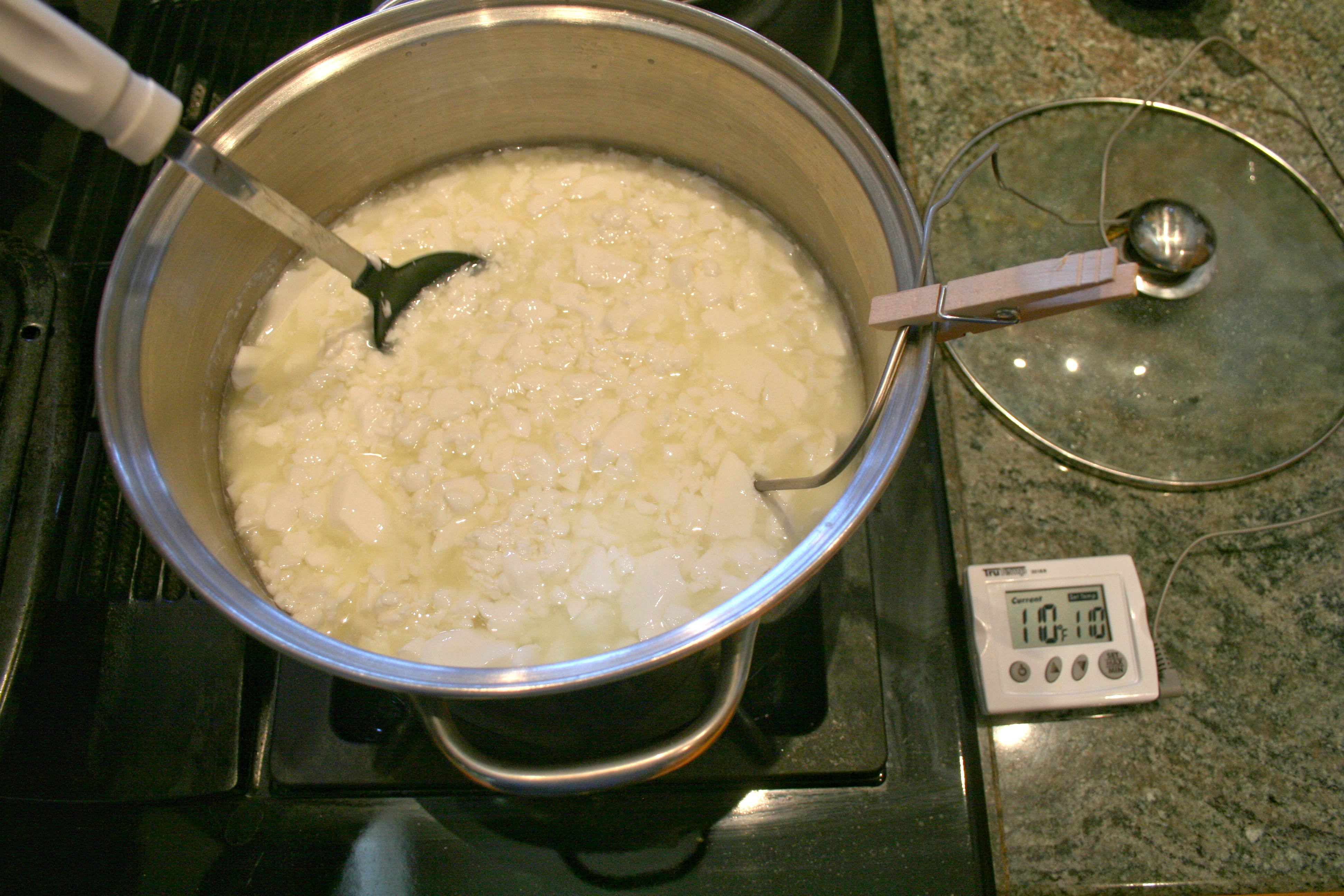 heating_the_curds_2.jpg