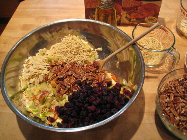small_fruit_and_nuts_2.jpg